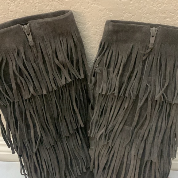 Stuart weitzman zippered knee high boots suede swinglow fringe boots size 6M - Picture 9 of 12